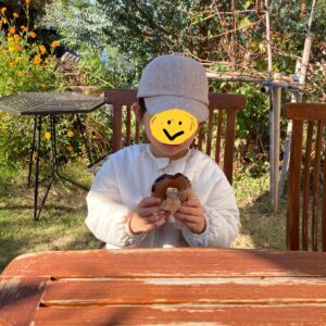 おやつを買いに 焼き菓子屋さんへ